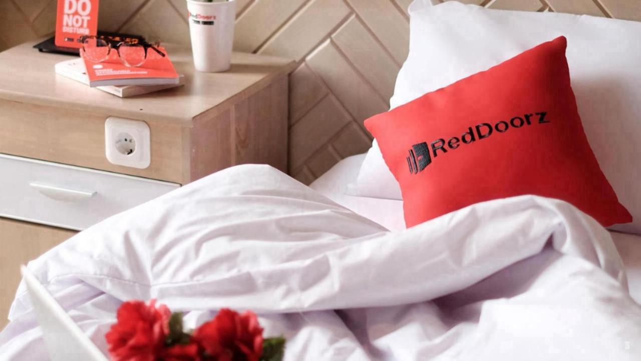 Reddoorz Romarin 2* TP. Hồ Chí Minh