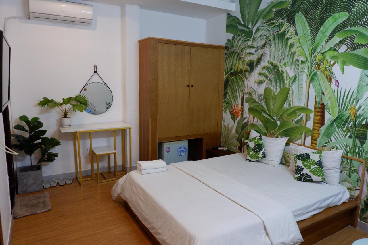 Khách sạn Reddoorz Romarin 2*
